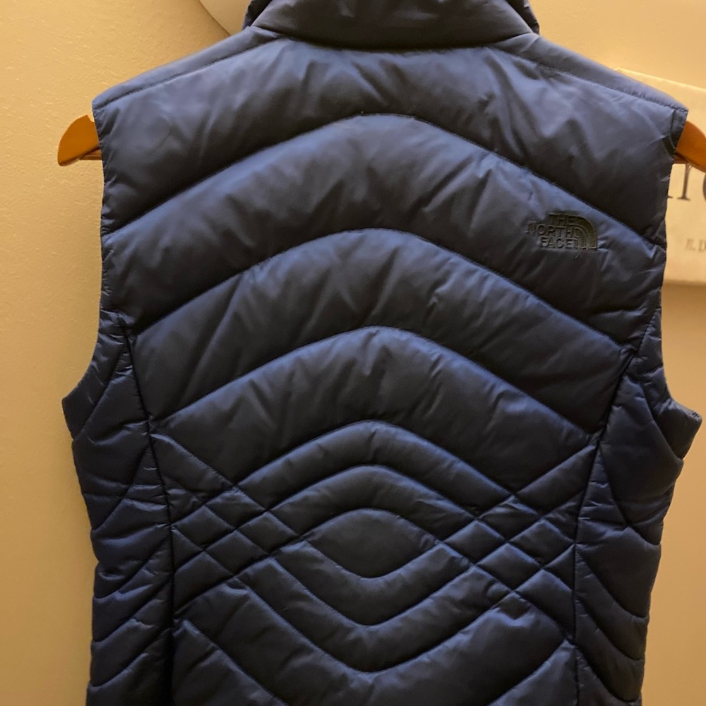 Ladies Northface Vest